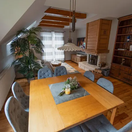 Apartma Mauro Краньска Гора